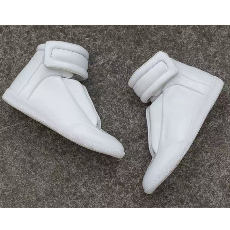Women Futuristic Slip On High  - đánh giá và giá Street Fashion Female