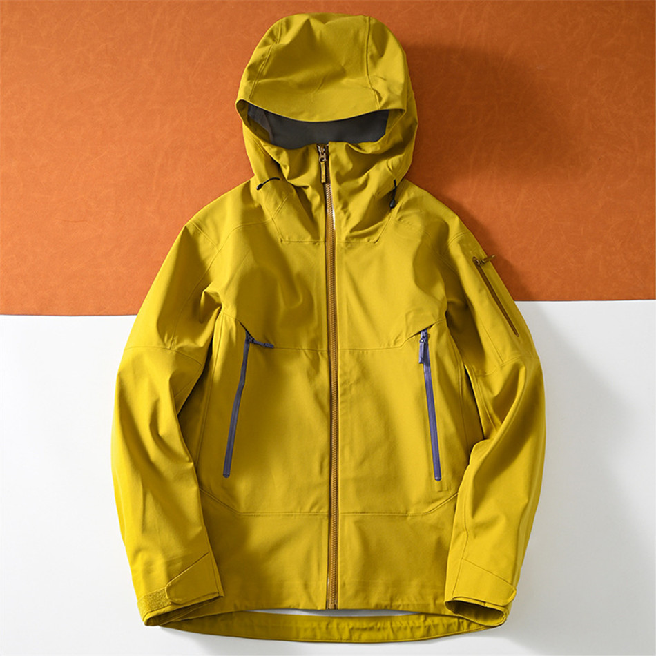 Outdoor Waterproof and Windpro - đánh giá và giá Windbreak Shell Jacket