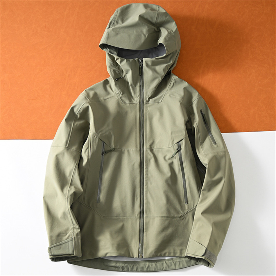 Outdoor Waterproof and Windpro - đánh giá và giá Windbreak Shell Jacket